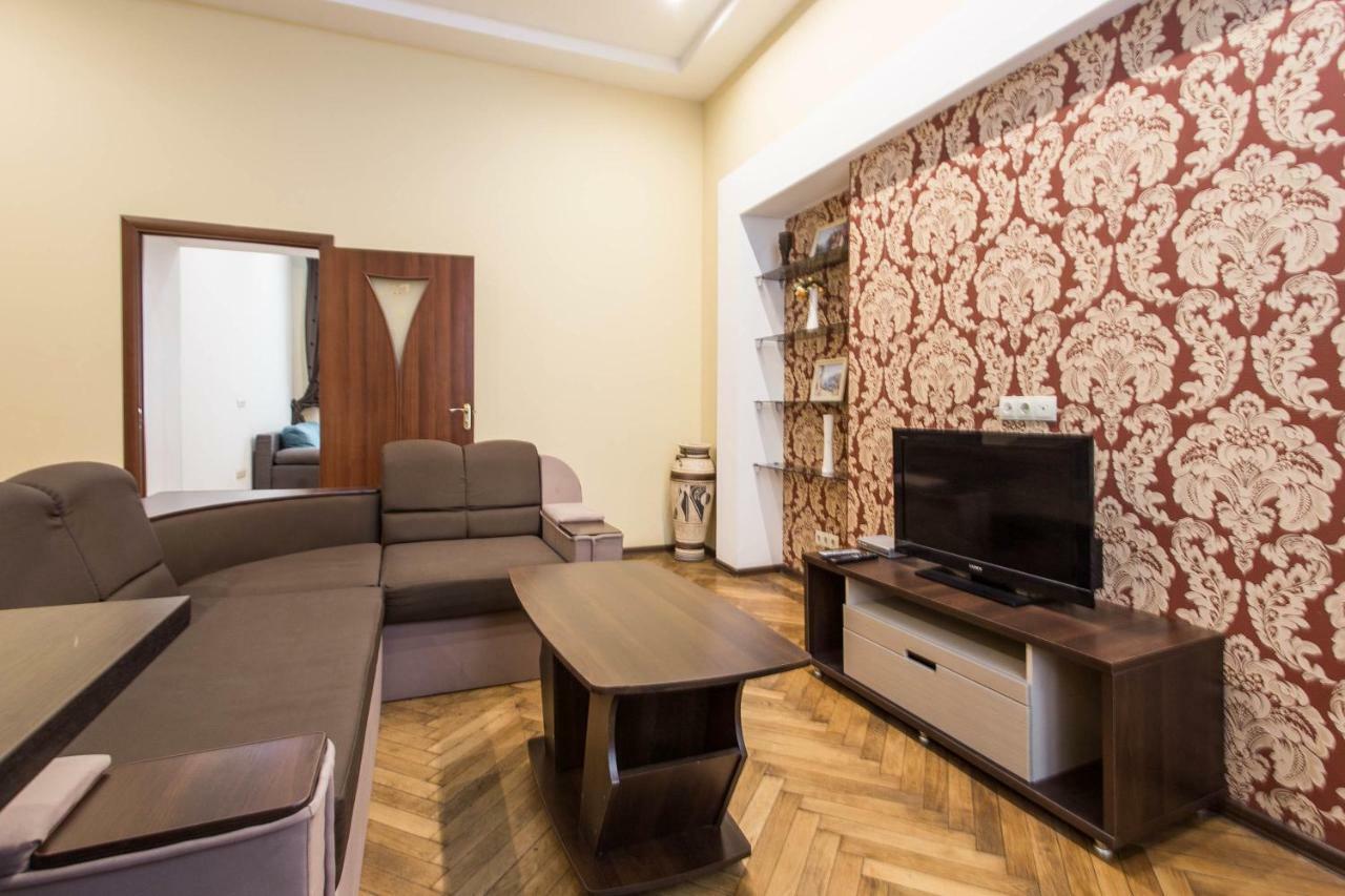 Odessa 3Bedroom Deribas Apartment Екстериор снимка